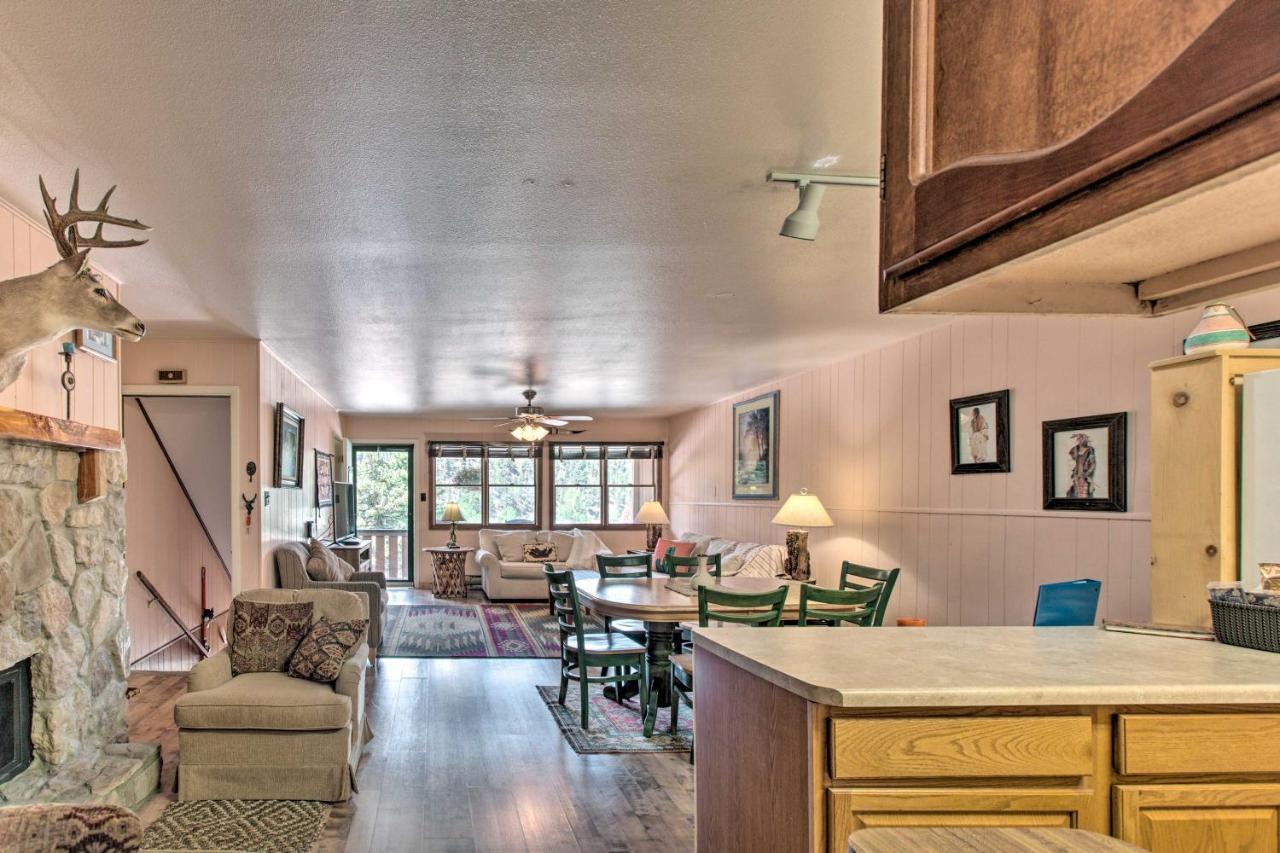 Red River Ski Condo On Main St - Mtn View! Exteriér fotografie