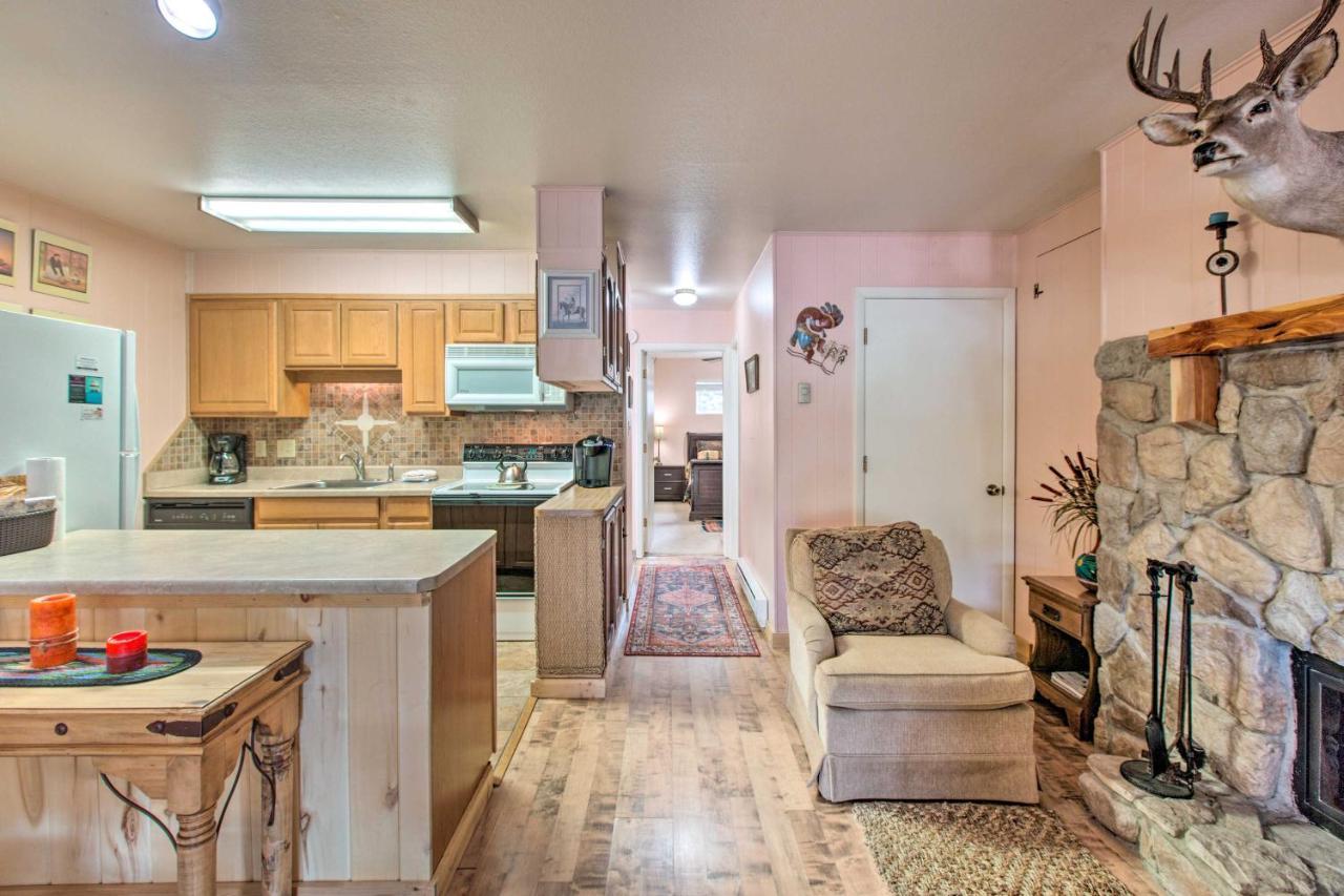 Red River Ski Condo On Main St - Mtn View! Exteriér fotografie