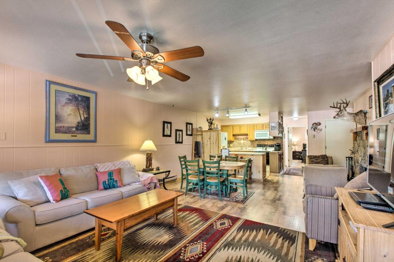 Red River Ski Condo On Main St - Mtn View! Exteriér fotografie